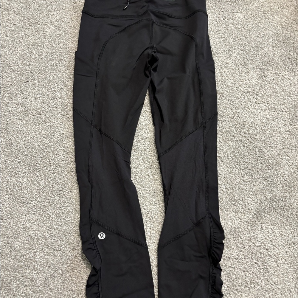 lululemon Black Pace Rival Ruffle Crop Leggings